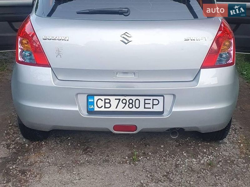 Хетчбек Suzuki Swift 2008 в Чернігові фото 3 Хетчбек Suzuki Swift 2008 в Чернігові