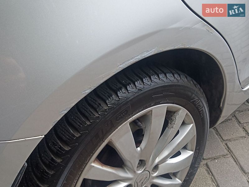 Хэтчбек Suzuki Swift 2012 в Киеве