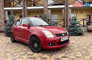 Хэтчбек Suzuki Swift 2008 в Киеве