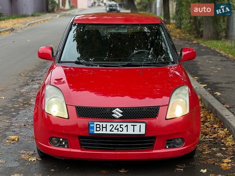 Хэтчбек Suzuki Swift 2007 в Одессе