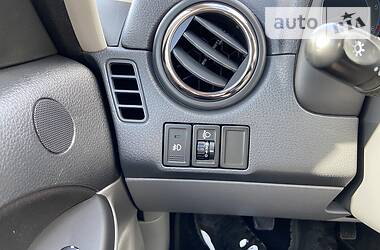 Позашляховик / Кросовер Suzuki SX4 2013 в 