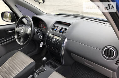 Хетчбек Suzuki SX4 2008 в 