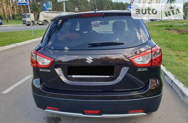 Внедорожник / Кроссовер Suzuki SX4 2014 в Киеве