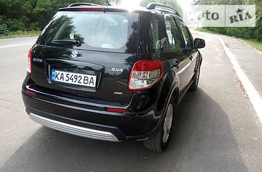 Внедорожник / Кроссовер Suzuki SX4 2012 в Киеве