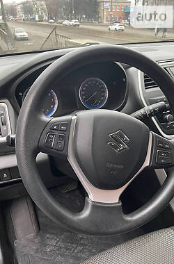 Позашляховик / Кросовер Suzuki SX4 2015 в Дніпрі