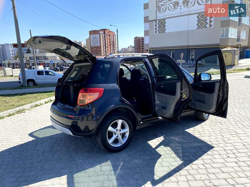 Внедорожник / Кроссовер Suzuki SX4 2008 в Ивано-Франковске