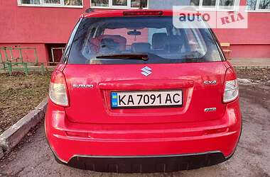 Позашляховик / Кросовер Suzuki SX4 2010 в 