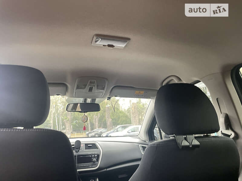 Внедорожник / Кроссовер Suzuki SX4 2014 в Черкассах