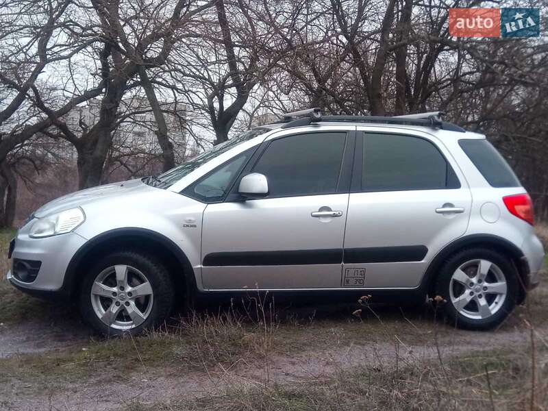 Седан Suzuki SX4 2013 в Светловодске