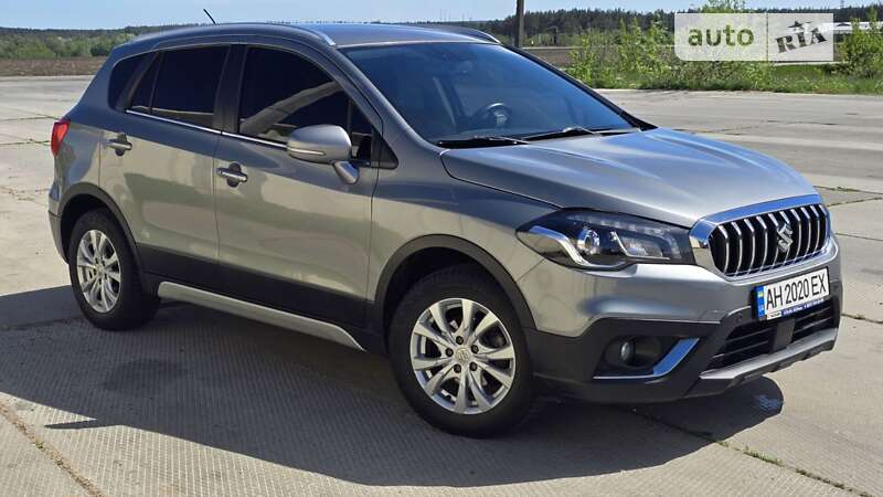 Позашляховик / Кросовер Suzuki SX4 2019 в Харкові