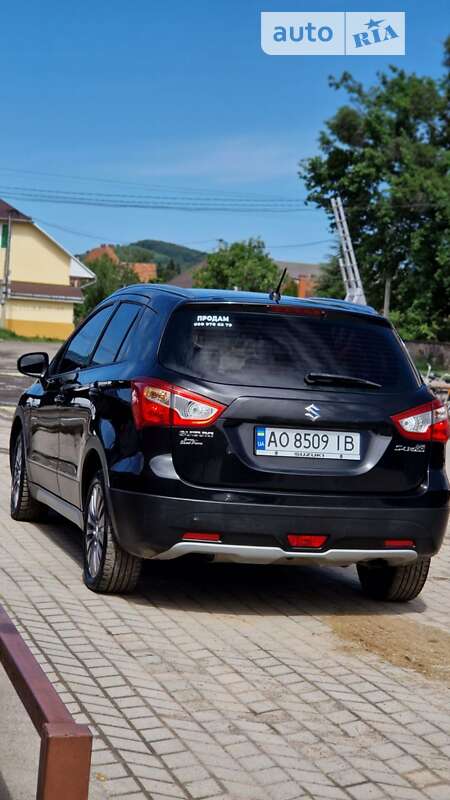 Позашляховик / Кросовер Suzuki SX4 2013 в Мукачевому