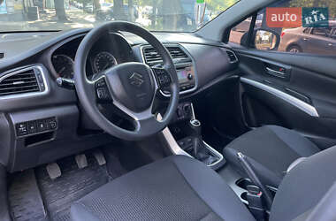 Внедорожник / Кроссовер Suzuki SX4 2017 в Николаеве