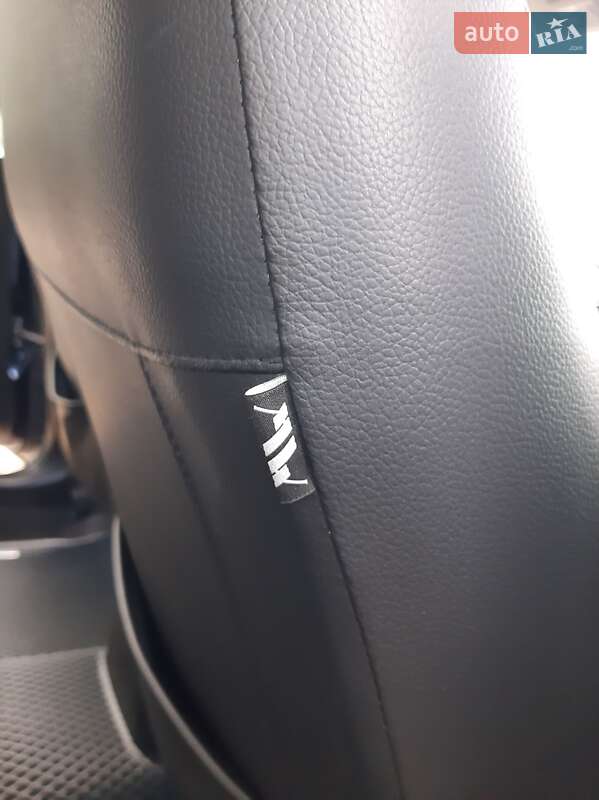 Позашляховик / Кросовер Suzuki SX4 2020 в Харкові