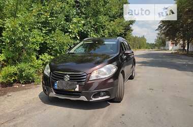 Внедорожник / Кроссовер Suzuki SX4 2014 в Звягеле