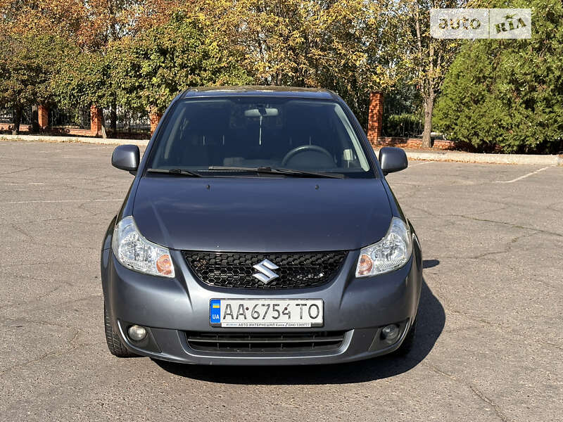 Седан Suzuki SX4 2009 в Кривом Роге