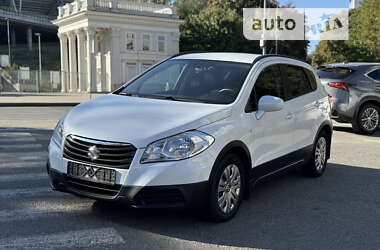 Позашляховик / Кросовер Suzuki SX4 2014 в Дніпрі