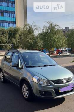 Позашляховик / Кросовер Suzuki SX4 2013 в Харкові