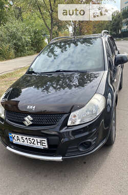 Внедорожник / Кроссовер Suzuki SX4 2013 в Киеве