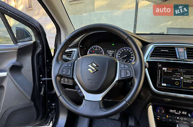 Внедорожник / Кроссовер Suzuki SX4 2021 в Николаеве