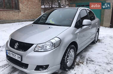 Седан Suzuki SX4 2009 в Теплику