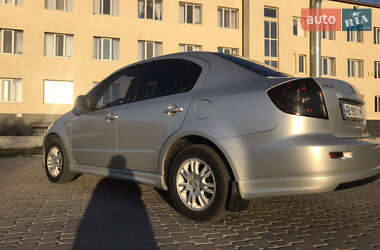 Седан Suzuki SX4 2009 в Теплике