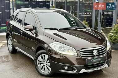 Внедорожник / Кроссовер Suzuki SX4 2014 в Киеве