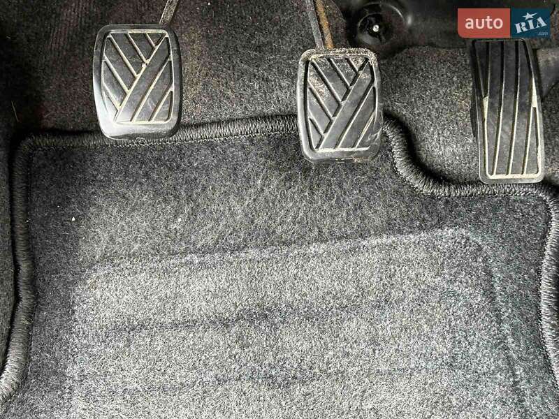 Хэтчбек Suzuki SX4 2007 в Шостке
