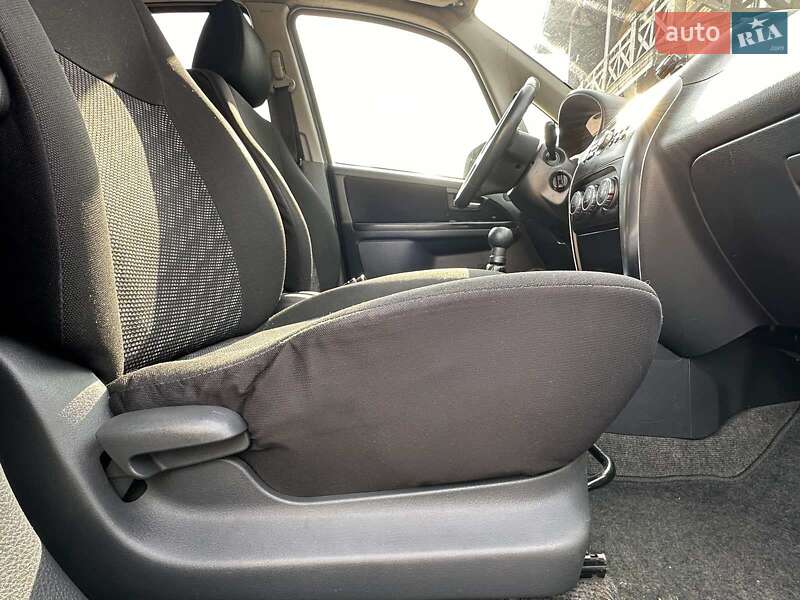Хэтчбек Suzuki SX4 2007 в Шостке