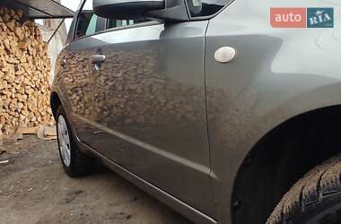 Седан Suzuki SX4 2010 в 