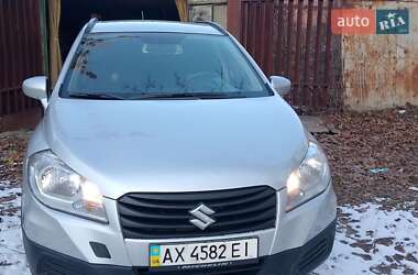 Внедорожник / Кроссовер Suzuki SX4 2014 в Харькове