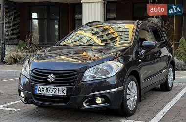 Внедорожник / Кроссовер Suzuki SX4 2014 в Киеве