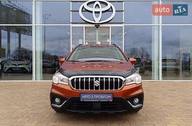 Позашляховик / Кросовер Suzuki SX4 2019 в 