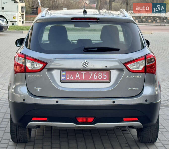 Внедорожник / Кроссовер Suzuki SX4 2016 в Житомире