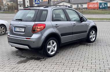 Внедорожник / Кроссовер Suzuki SX4 2013 в 