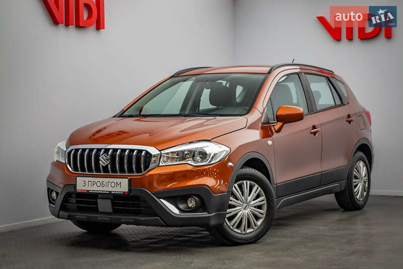 Внедорожник / Кроссовер Suzuki SX4 2017 в 