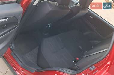 Позашляховик / Кросовер Suzuki SX4 2011 в 