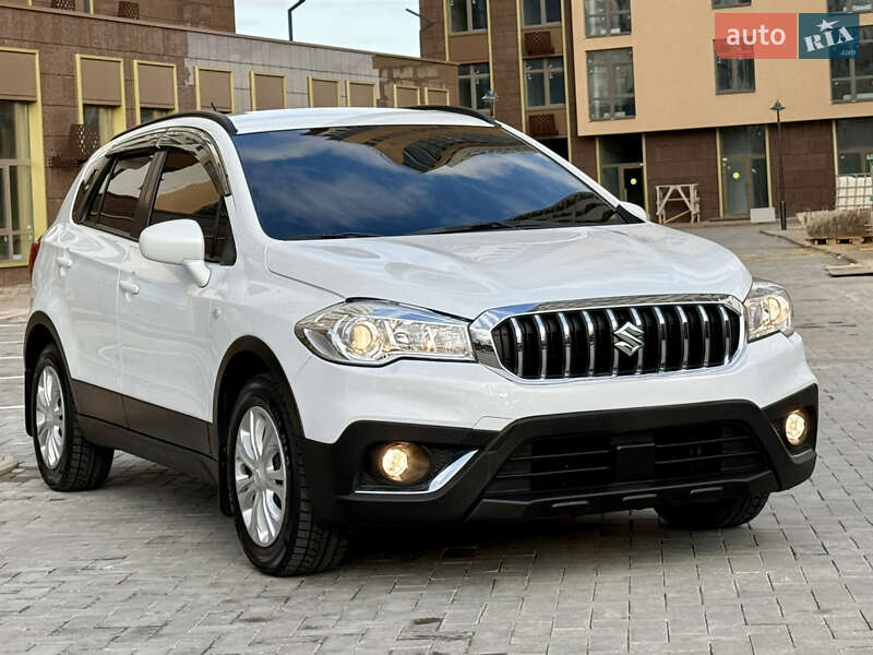 Suzuki SX4 2021