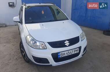 Внедорожник / Кроссовер Suzuki SX4 2011 в 