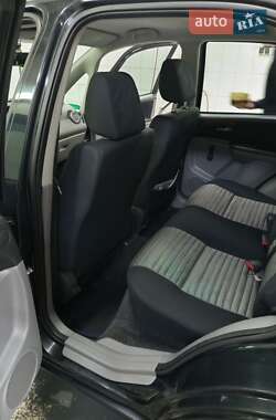 Внедорожник / Кроссовер Suzuki SX4 2009 в 