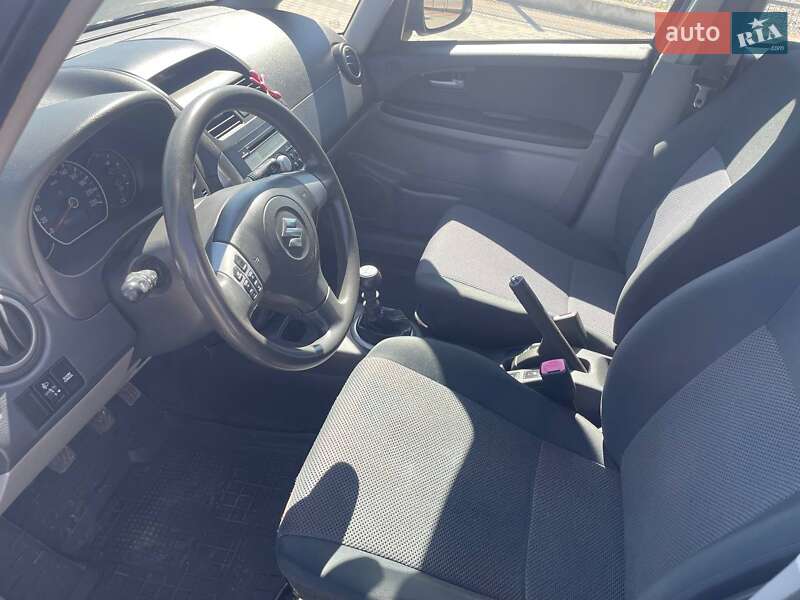 Хэтчбек Suzuki SX4 2007 в Львове