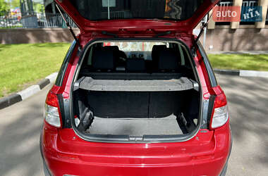 Внедорожник / Кроссовер Suzuki SX4 2011 в 