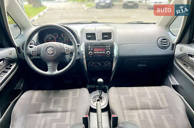 Внедорожник / Кроссовер Suzuki SX4 2011 в 