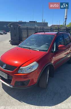 Позашляховик / Кросовер Suzuki SX4 2012 в Києві