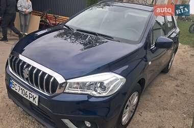 Позашляховик / Кросовер Suzuki SX4 2021 в Львові