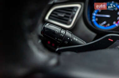 Внедорожник / Кроссовер Suzuki SX4 2013 в 