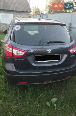 Позашляховик / Кросовер Suzuki SX4 2015 в Києві