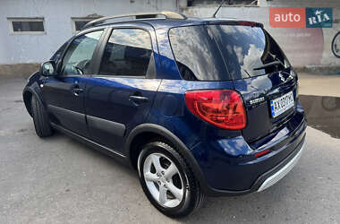 Внедорожник / Кроссовер Suzuki SX4 2009 в 