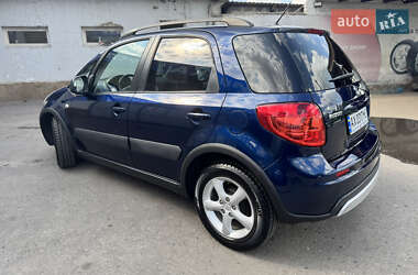 Внедорожник / Кроссовер Suzuki SX4 2009 в 