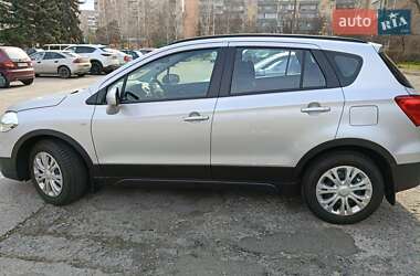 Позашляховик / Кросовер Suzuki SX4 2021 в 