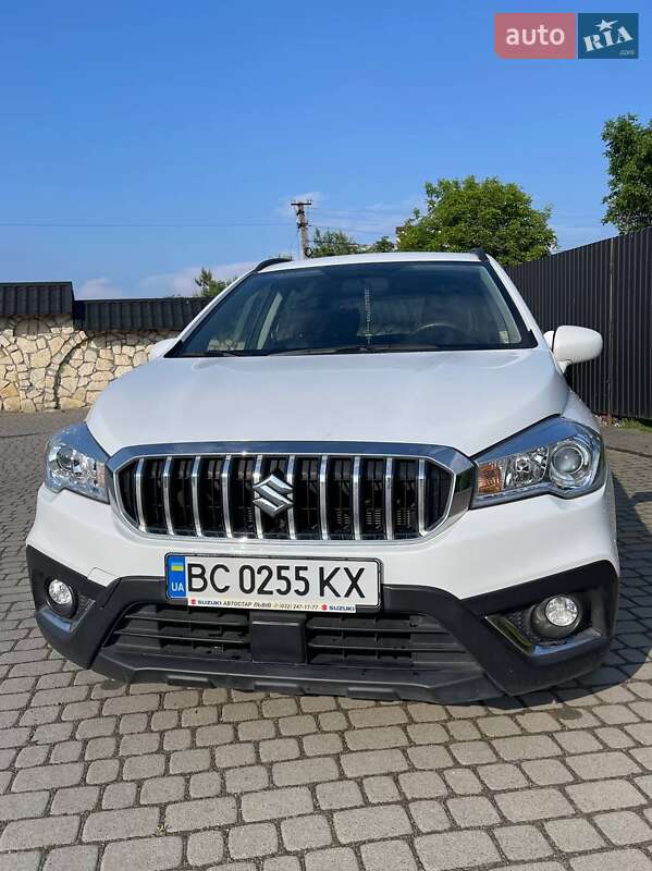 Внедорожник / Кроссовер Suzuki SX4 2020 в Львове